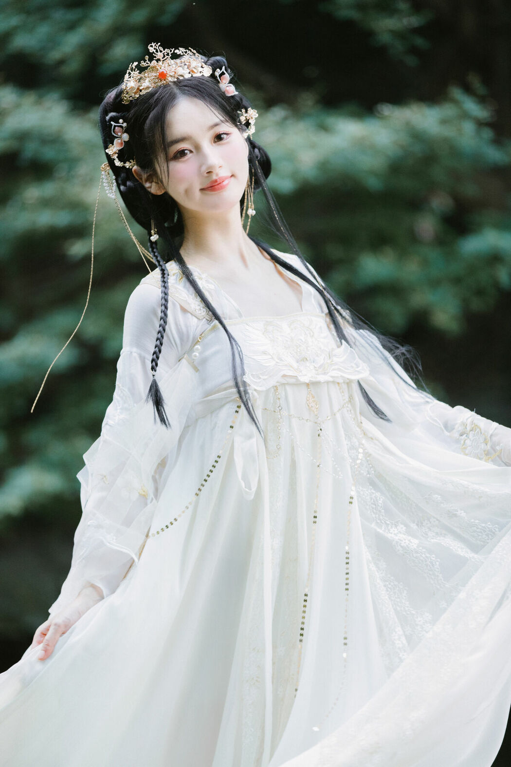 YiTuYu艺图语 Vol.10604 Yi Rui (32P)