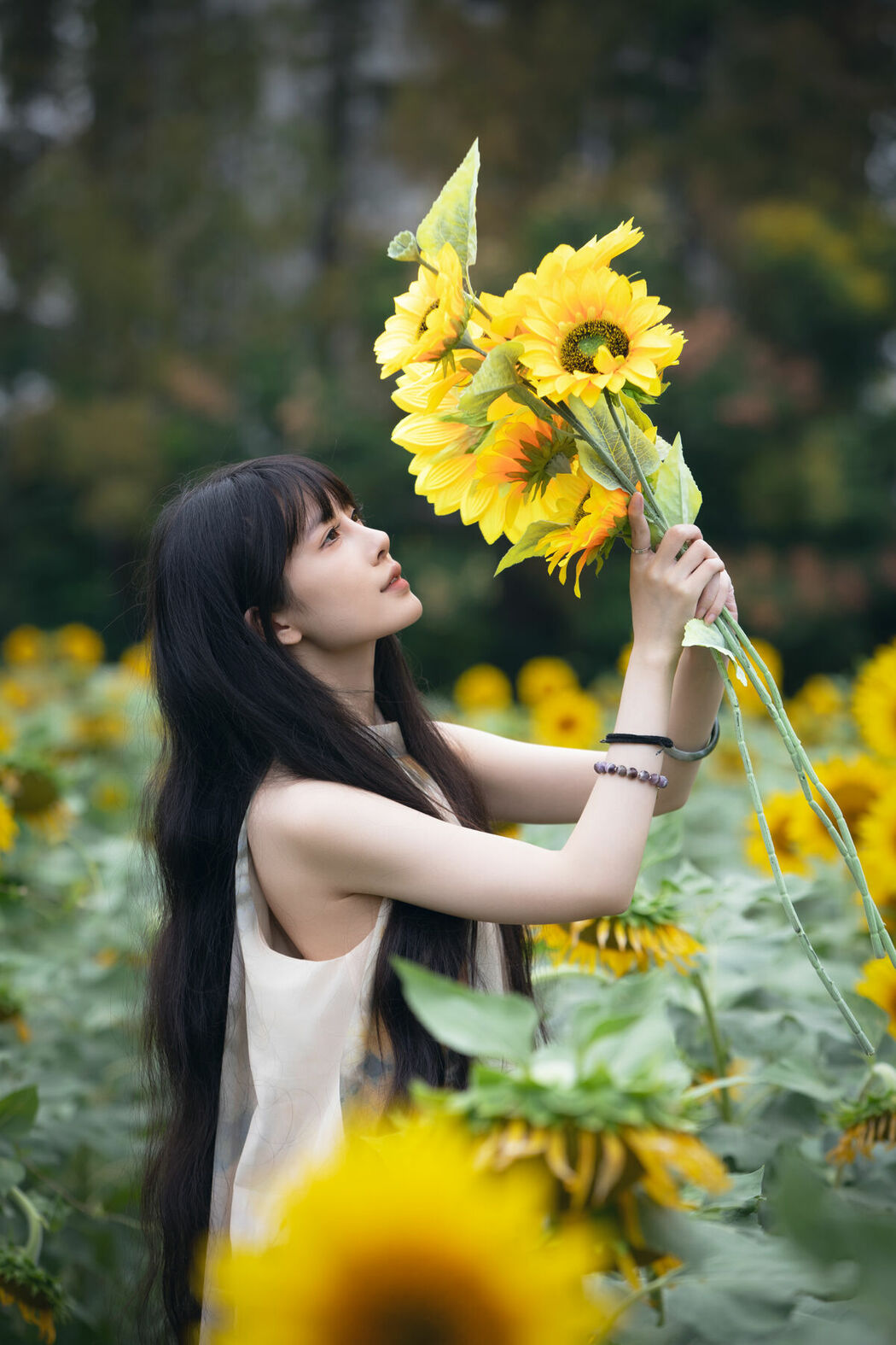YiTuYu艺图语 Vol.10598 Ye Zi (12P)
