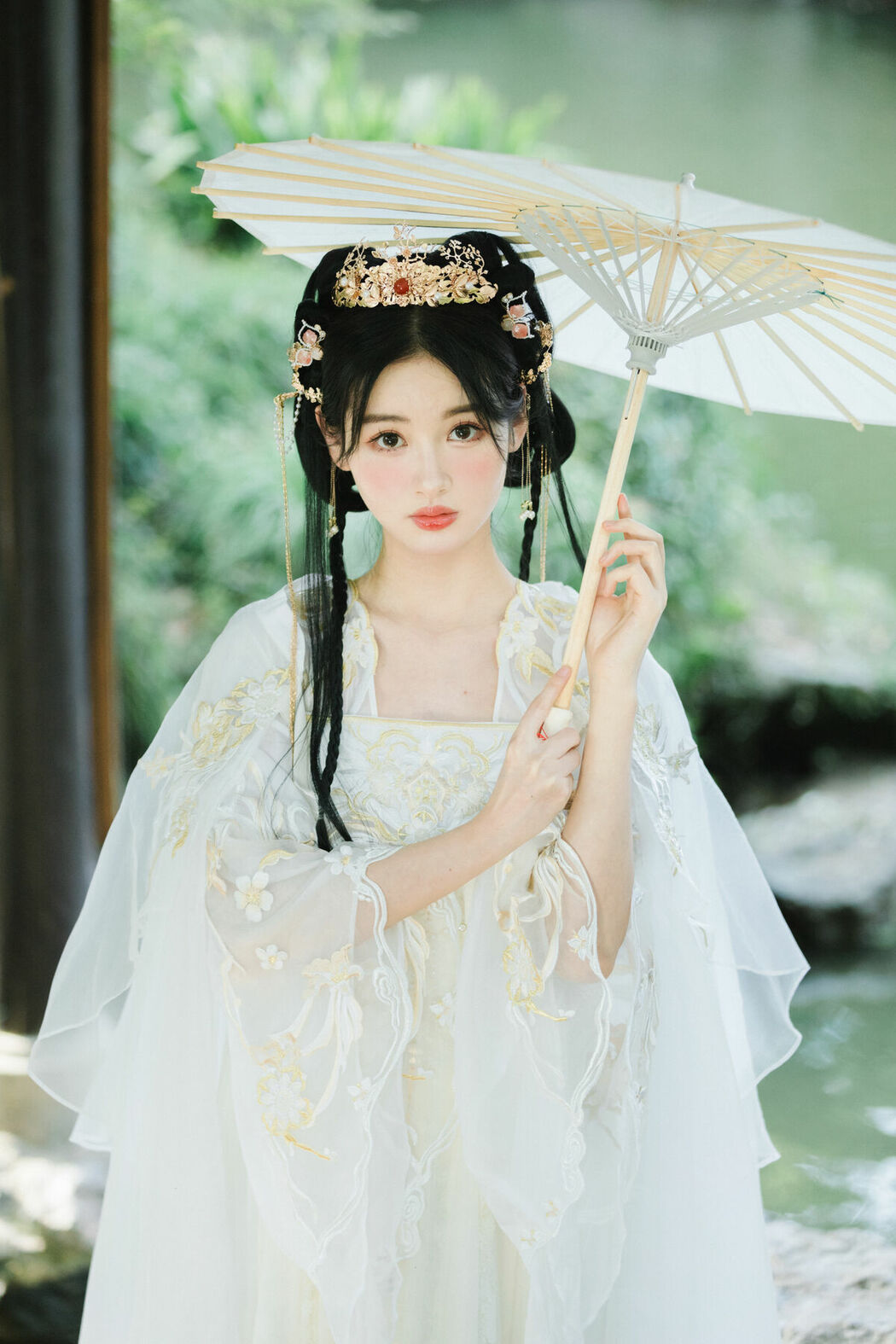 YiTuYu艺图语 Vol.10604 Yi Rui (32P)