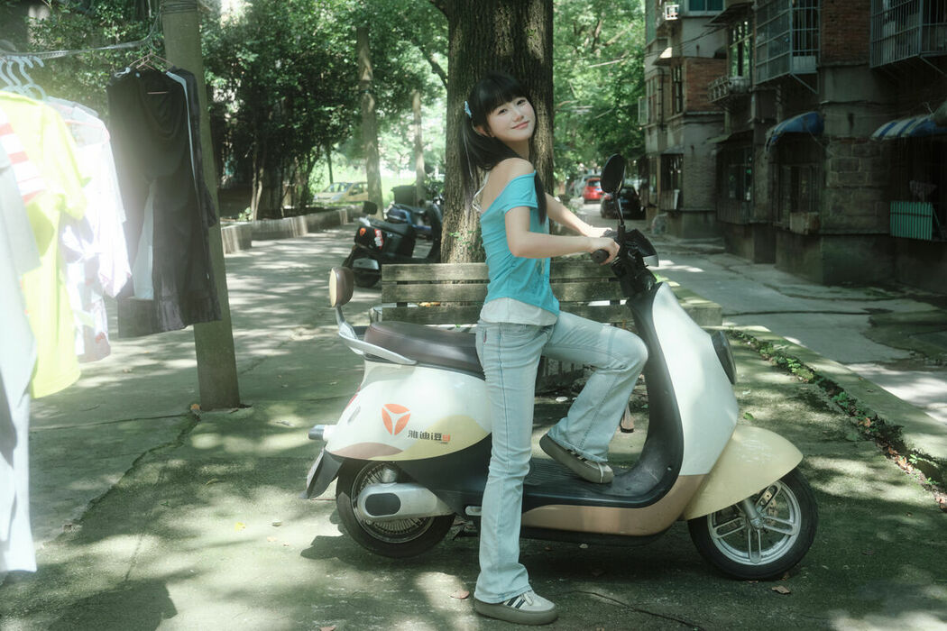 YiTuYu艺图语 Vol.10601 Rou Song Bao (25P)