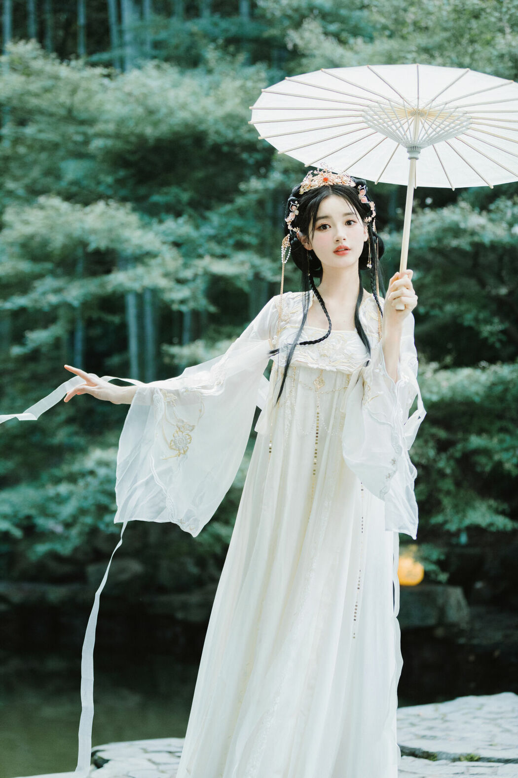 YiTuYu艺图语 Vol.10604 Yi Rui (32P)