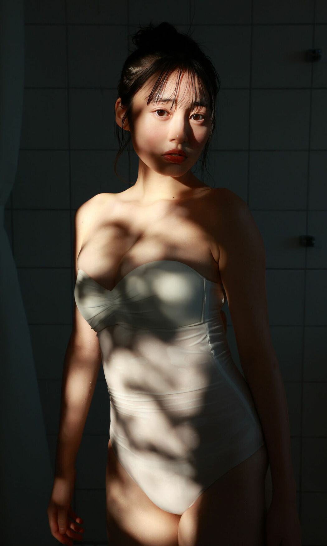 JP Miu Shirahama 白濱美兎 – デジタル限定 写真集 なぁぜなぁぜ (68P)