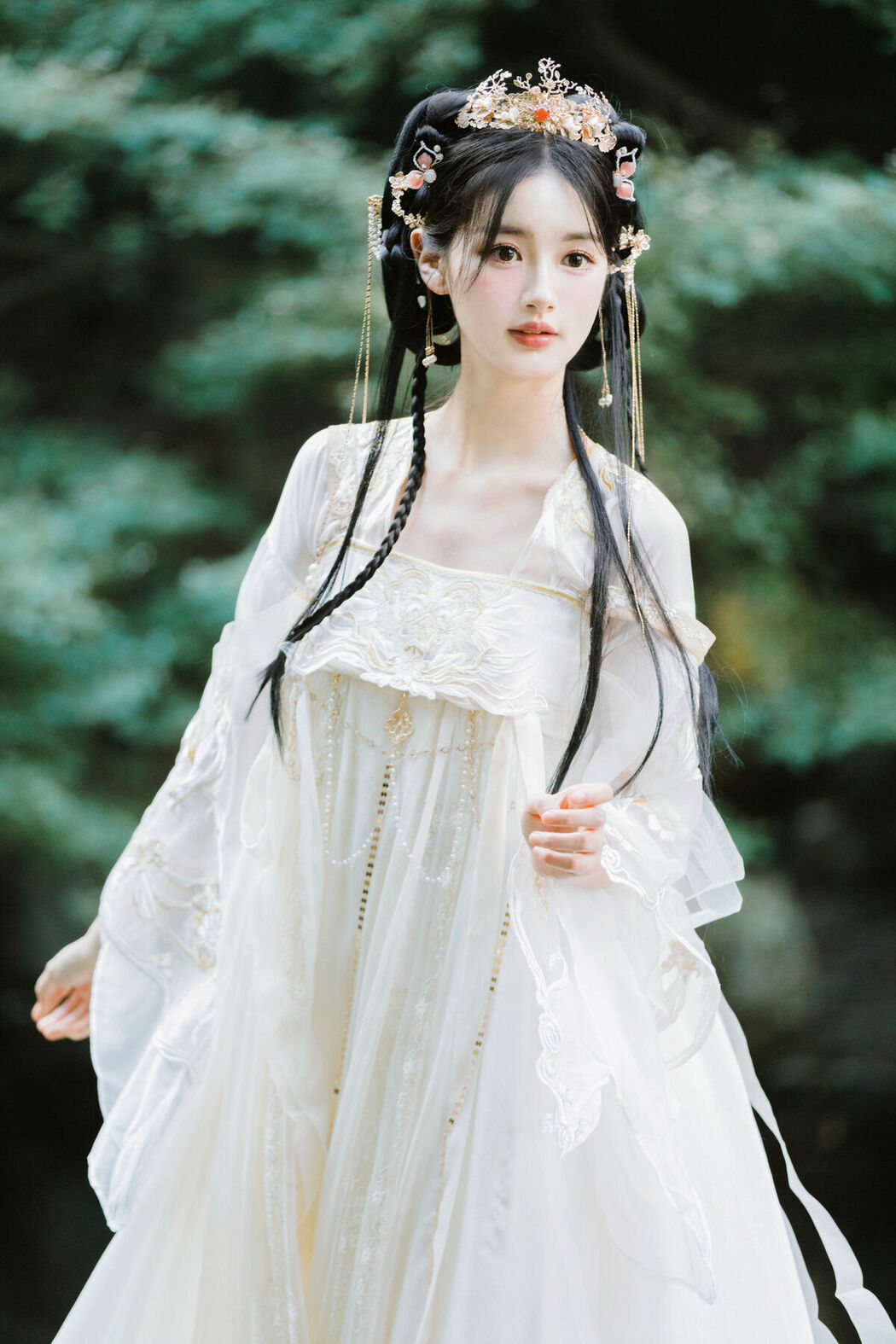 YiTuYu艺图语 Vol.10604 Yi Rui (32P)