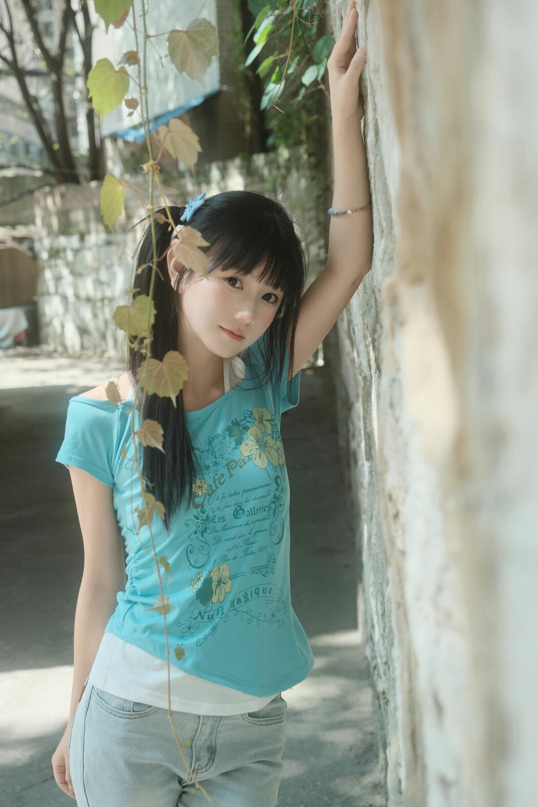 YiTuYu艺图语 Vol.10601 Rou Song Bao (25P)
