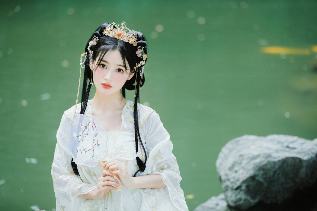 YiTuYu艺图语 Vol.10604 Yi Rui (32P)