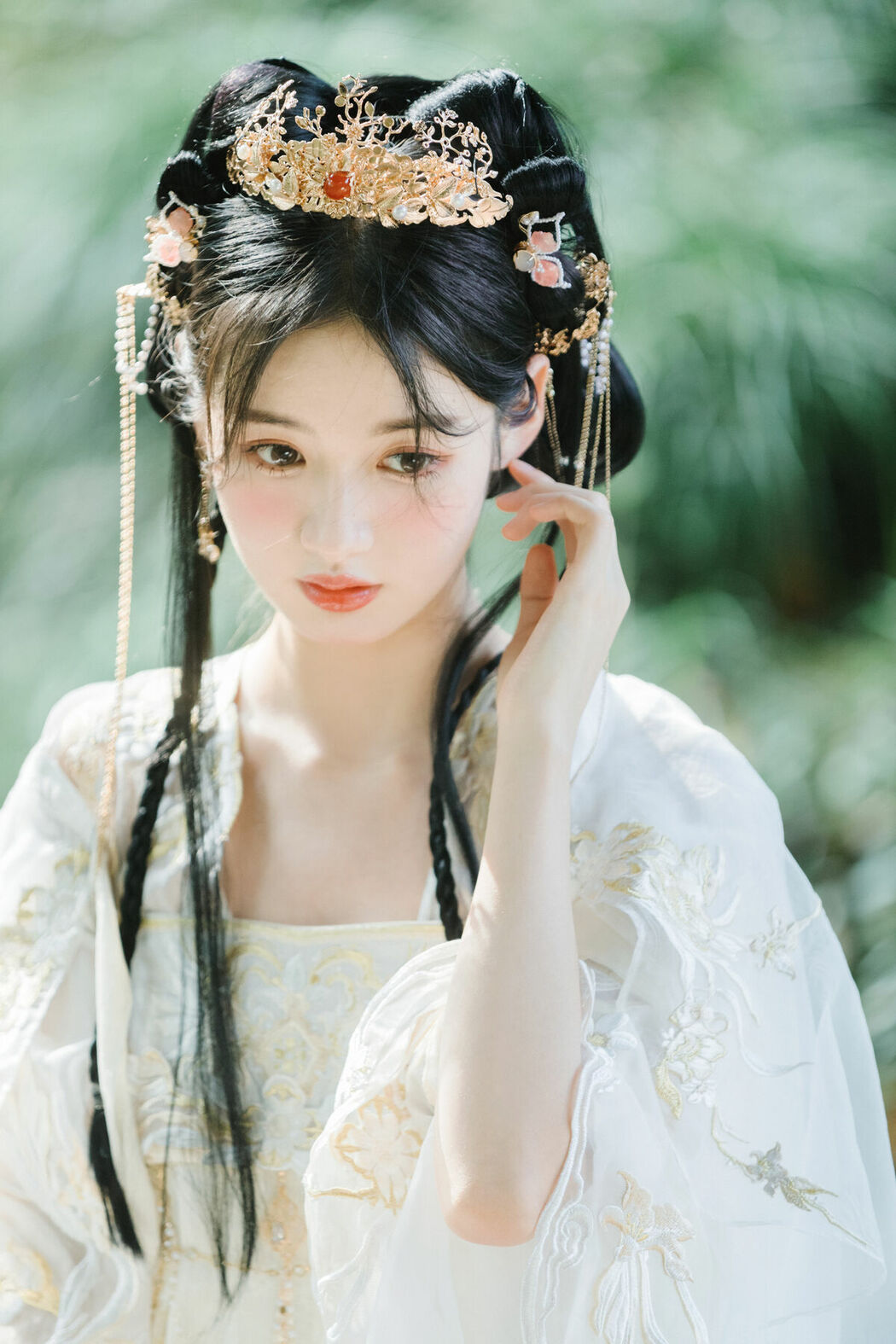 YiTuYu艺图语 Vol.10604 Yi Rui (32P)