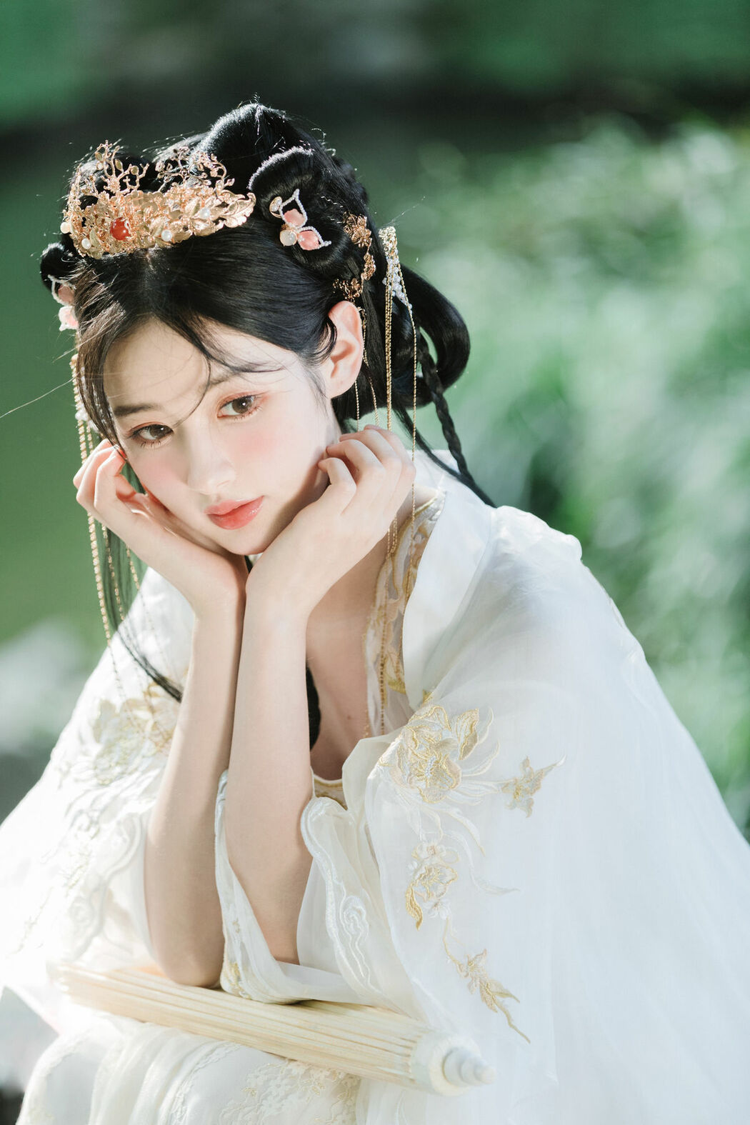 YiTuYu艺图语 Vol.10604 Yi Rui (32P)