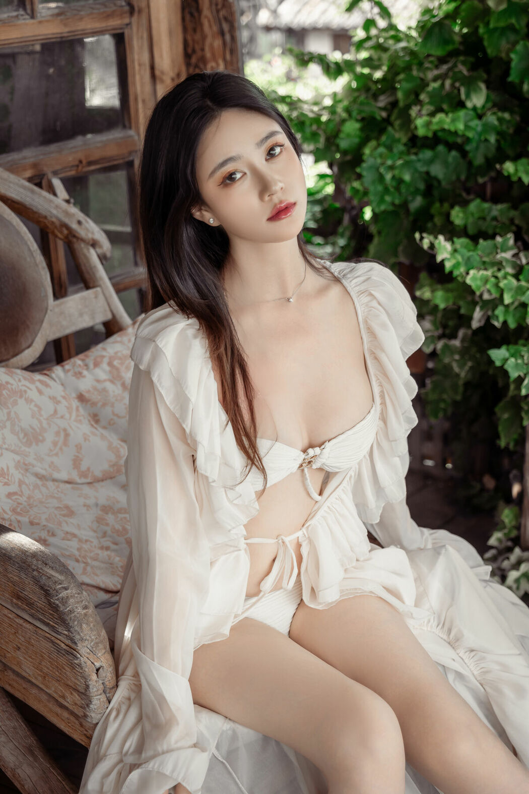 Coser@年年Nnian – 浅夏 (61P)