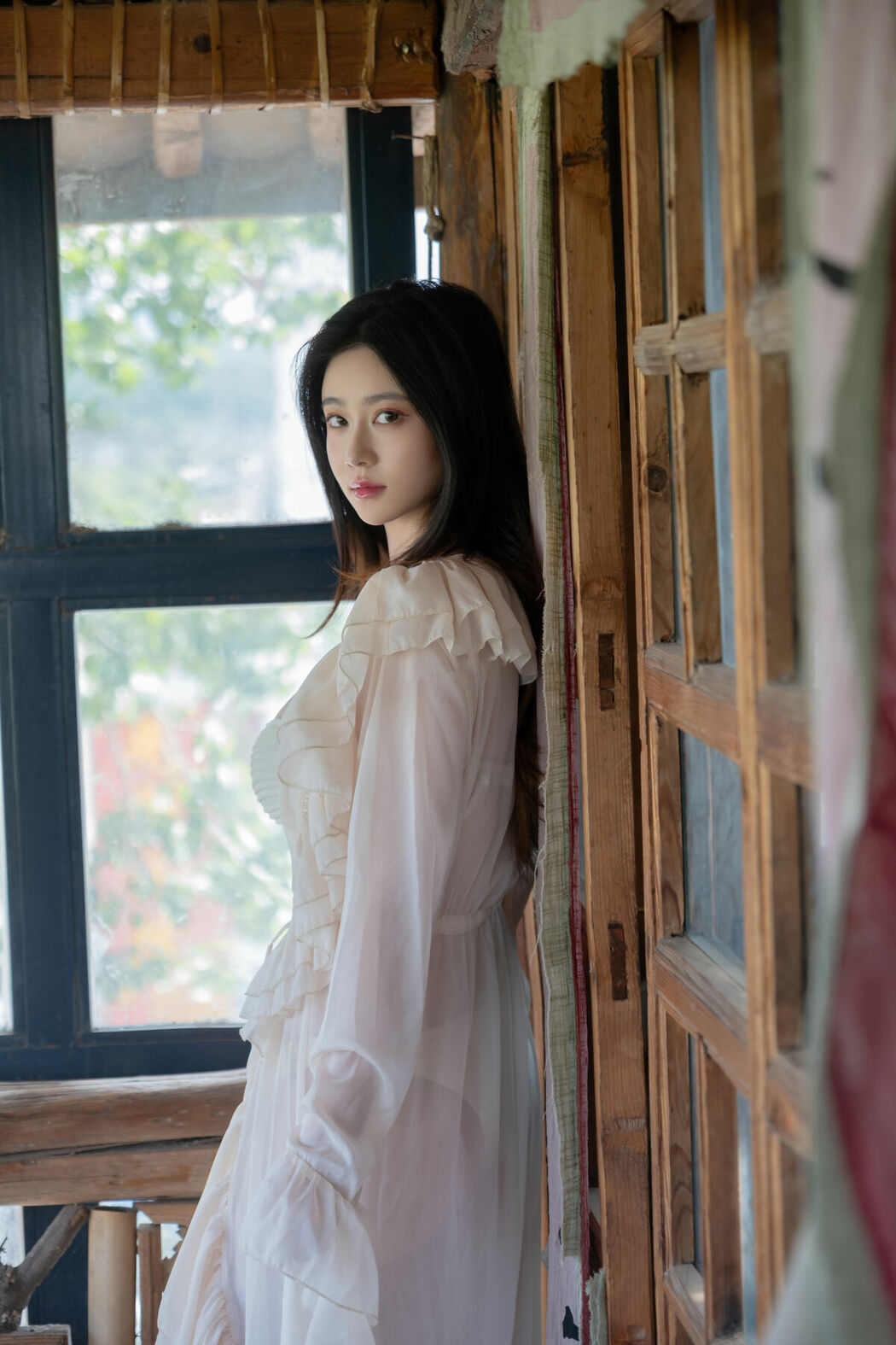 Coser@年年Nnian – 浅夏 (61P)