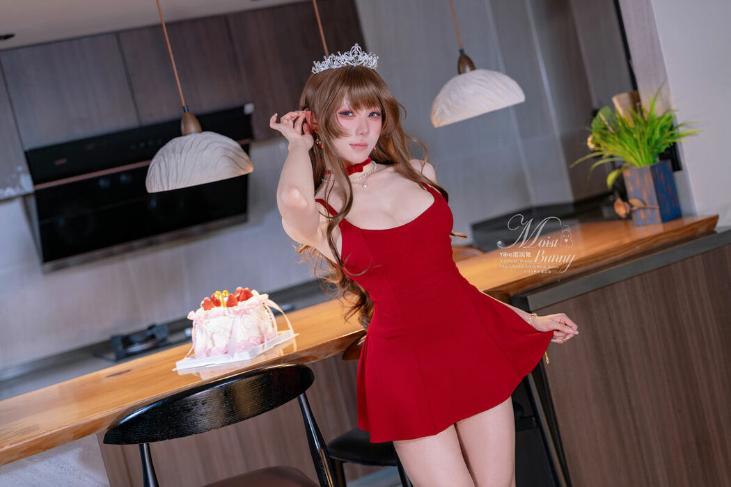 Coser@黏黏团子兔 – 2025诞生日限定作 Birthday Party (49P – 1V)