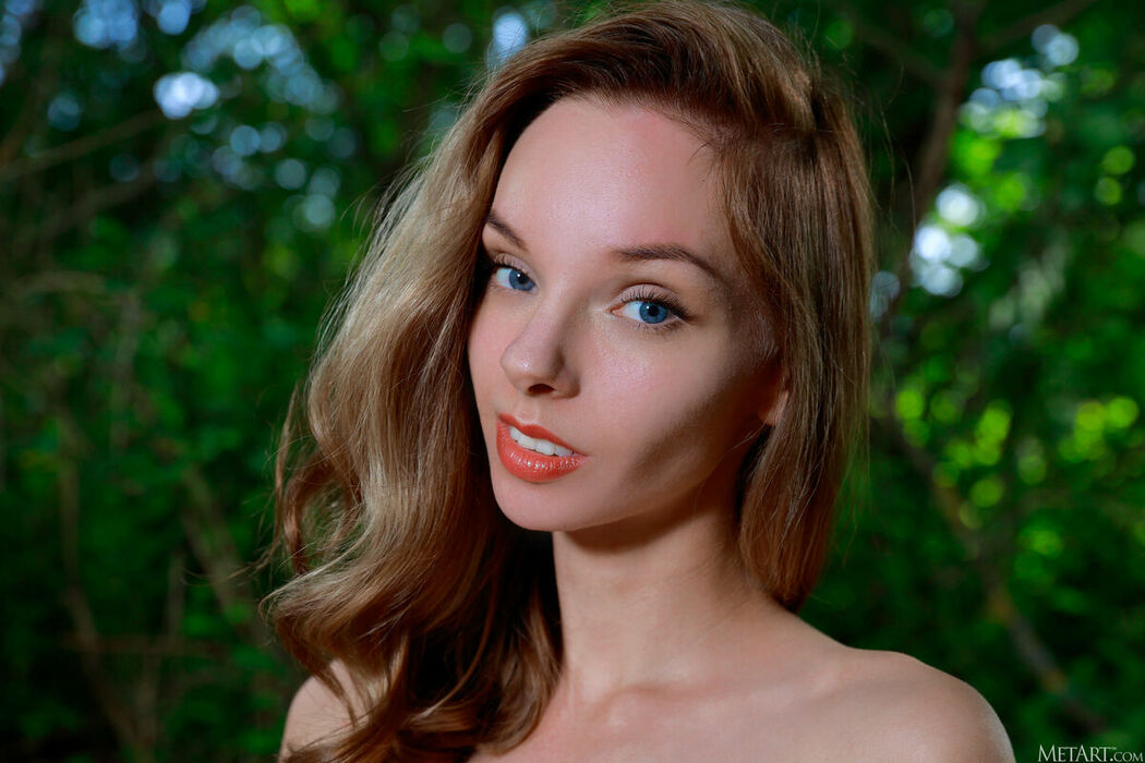 MetArt Josephine Jane – Forest Embrace Part01 (61P)