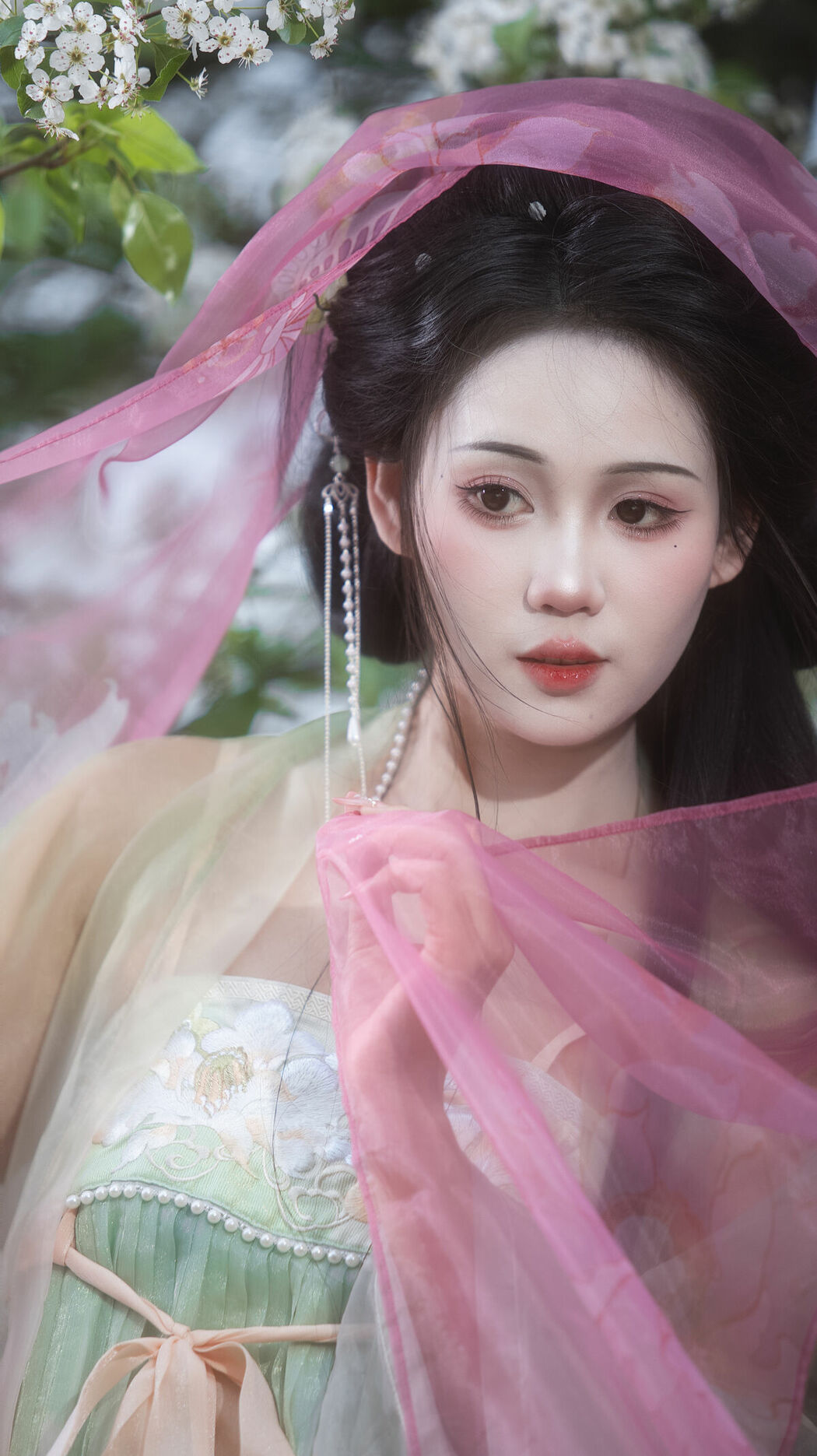 YiTuYu艺图语 Vol.10606 A Cheng Cheng (21P)