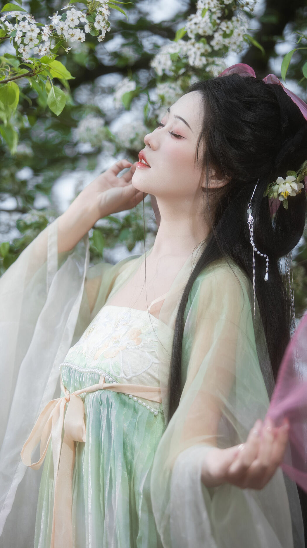 YiTuYu艺图语 Vol.10606 A Cheng Cheng (21P)