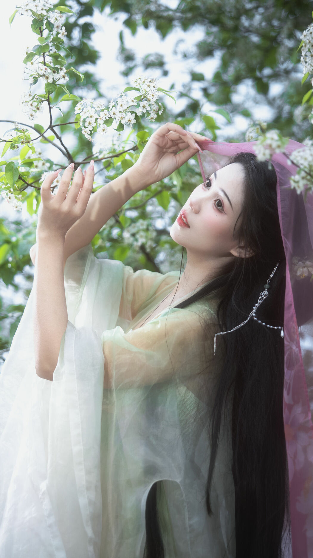 YiTuYu艺图语 Vol.10606 A Cheng Cheng (21P)