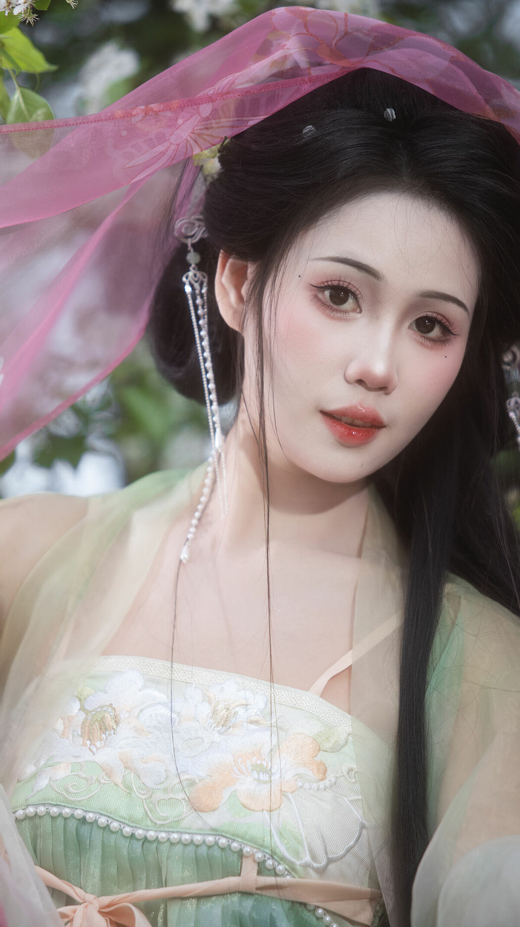 YiTuYu艺图语 Vol.10606 A Cheng Cheng (21P)