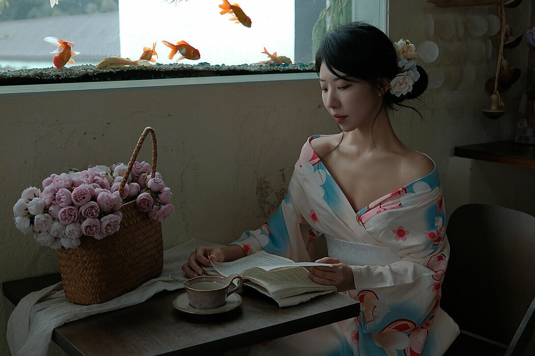 YiTuYu艺图语 Vol.10618 Ye Sheng Mo Te Yuan Zi (11P)