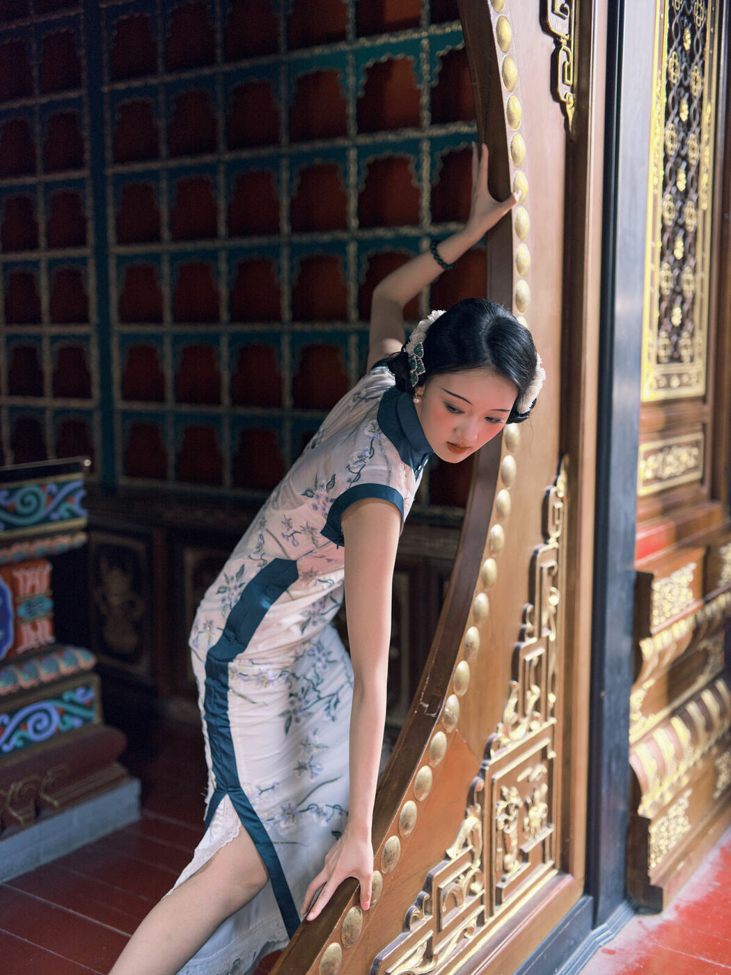 YiTuYu艺图语 Vol.10616 Yao Guai Na Li Tao (21P)