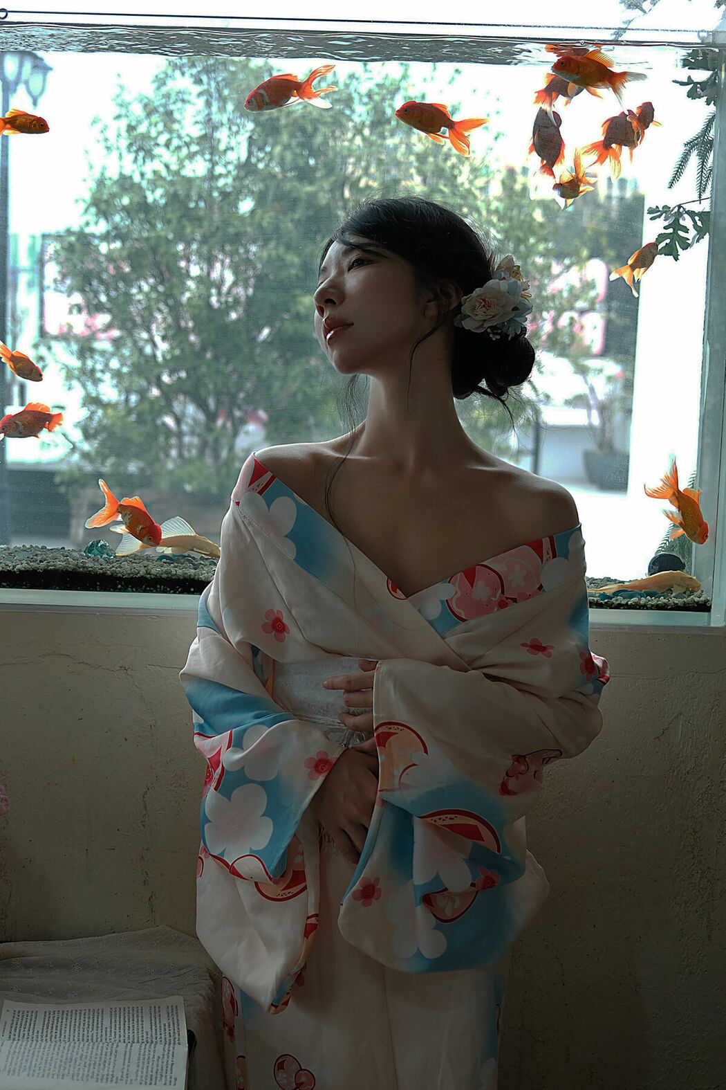 YiTuYu艺图语 Vol.10618 Ye Sheng Mo Te Yuan Zi (11P)