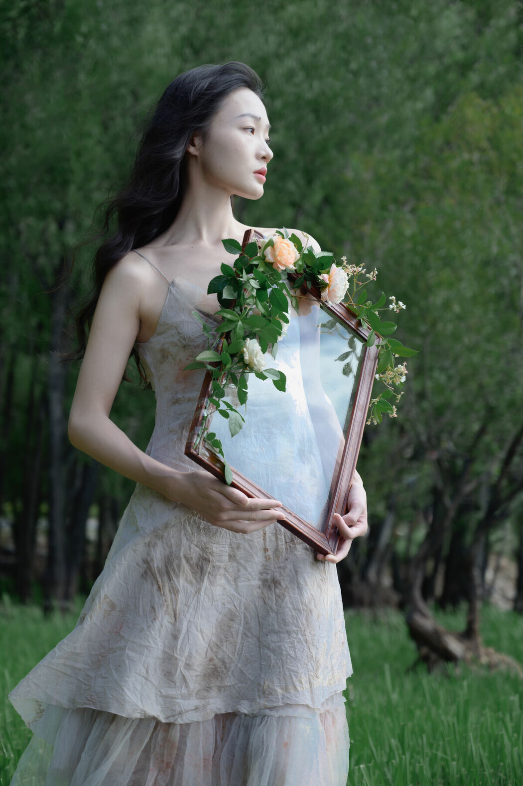 YiTuYu艺图语 Vol.10617 Yi Ming (19P)