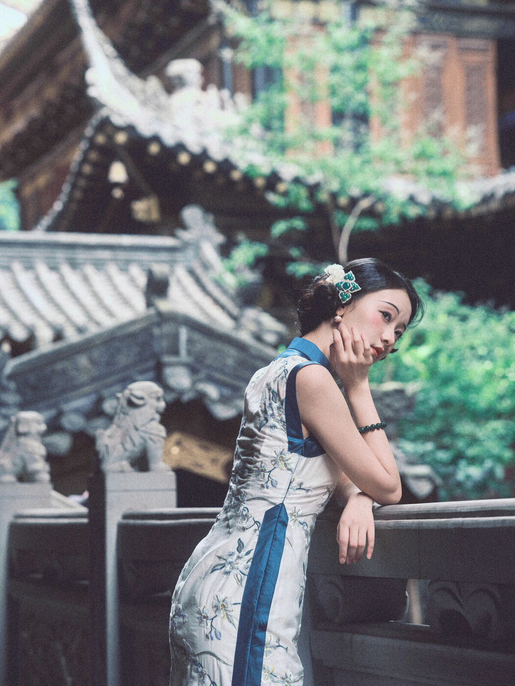 YiTuYu艺图语 Vol.10616 Yao Guai Na Li Tao (21P)