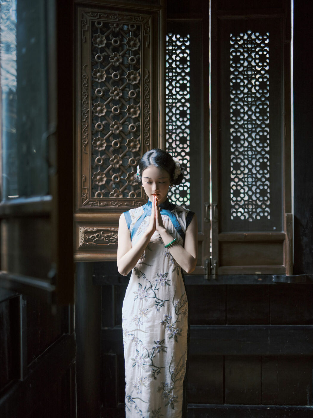 YiTuYu艺图语 Vol.10616 Yao Guai Na Li Tao (21P)