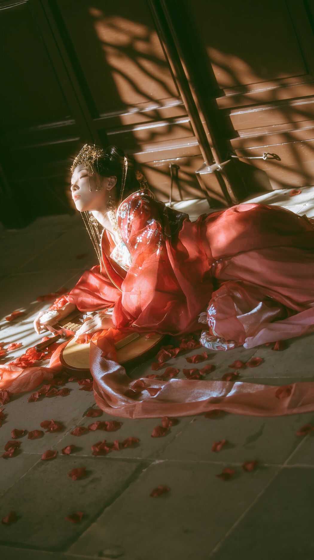 YiTuYu艺图语 Vol.10622 Yi Ming (18P)