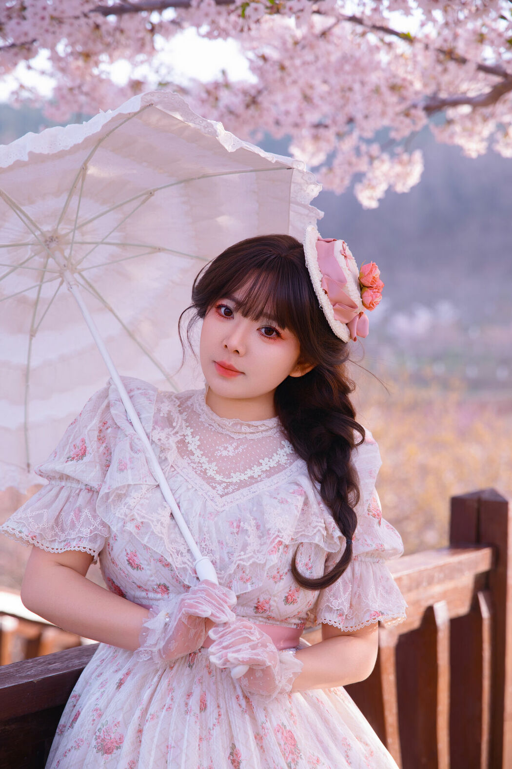 YiTuYu艺图语 Vol.10626 Liu Liu (31P)