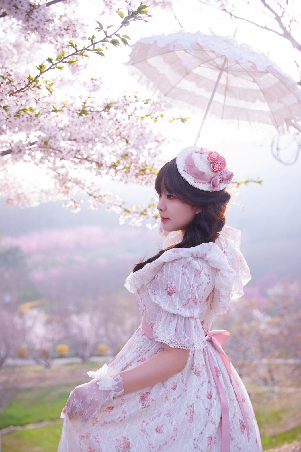 YiTuYu艺图语 Vol.10626 Liu Liu (31P)