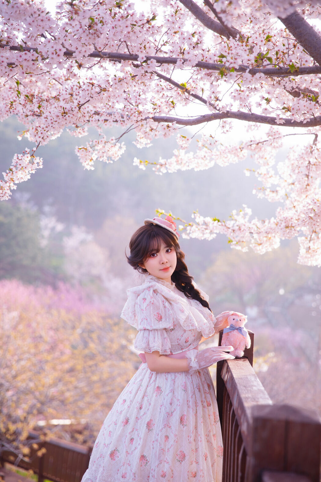 YiTuYu艺图语 Vol.10626 Liu Liu (31P)