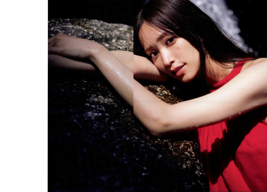 JP Kumi Sasaki 佐々木久美 – 日向坂46 佐々木久美 1st写真集 めくる日々 Part01 (69P)