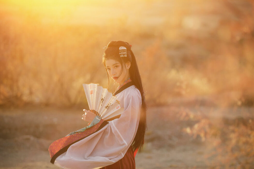 YiTuYu艺图语 Vol.9423 Dang Chu Jiao Ren Jia Xiao Tian Tian (23P)
