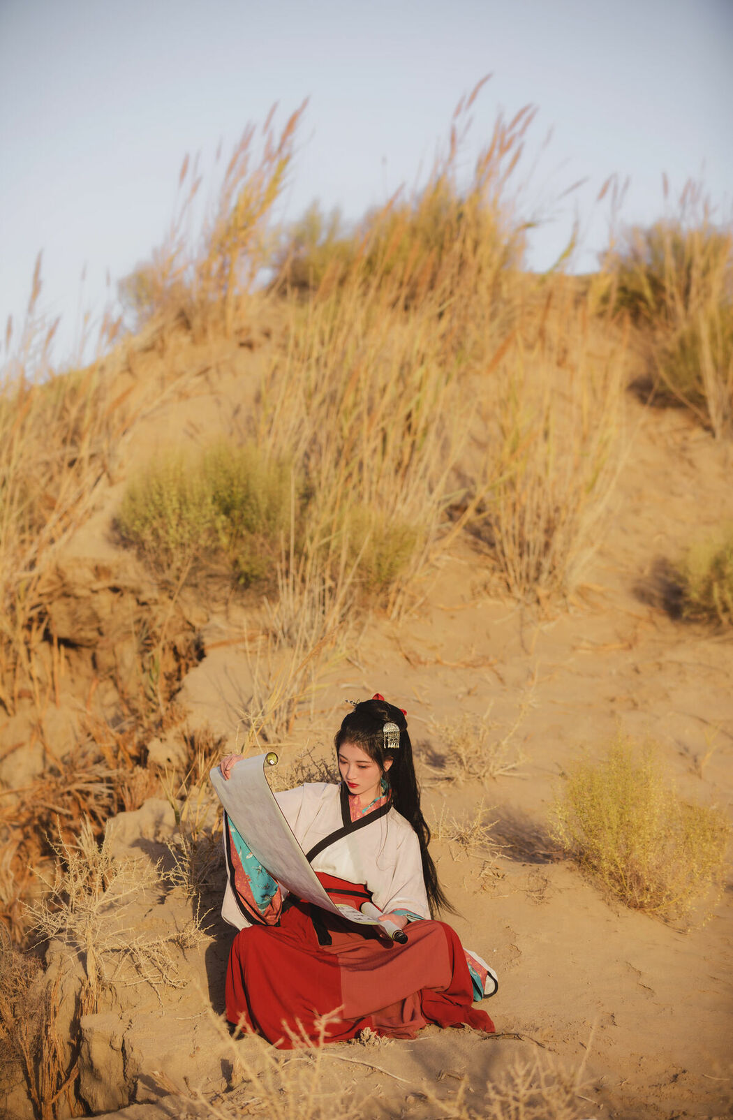 YiTuYu艺图语 Vol.9423 Dang Chu Jiao Ren Jia Xiao Tian Tian (23P)
