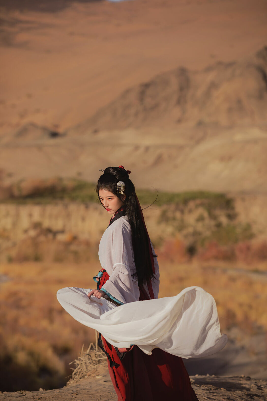 YiTuYu艺图语 Vol.9423 Dang Chu Jiao Ren Jia Xiao Tian Tian (23P)