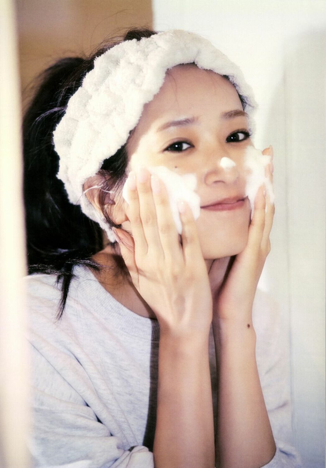 JP Kumi Sasaki 佐々木久美 – 日向坂46 佐々木久美 1st写真集 めくる日々 Part02 (68P)