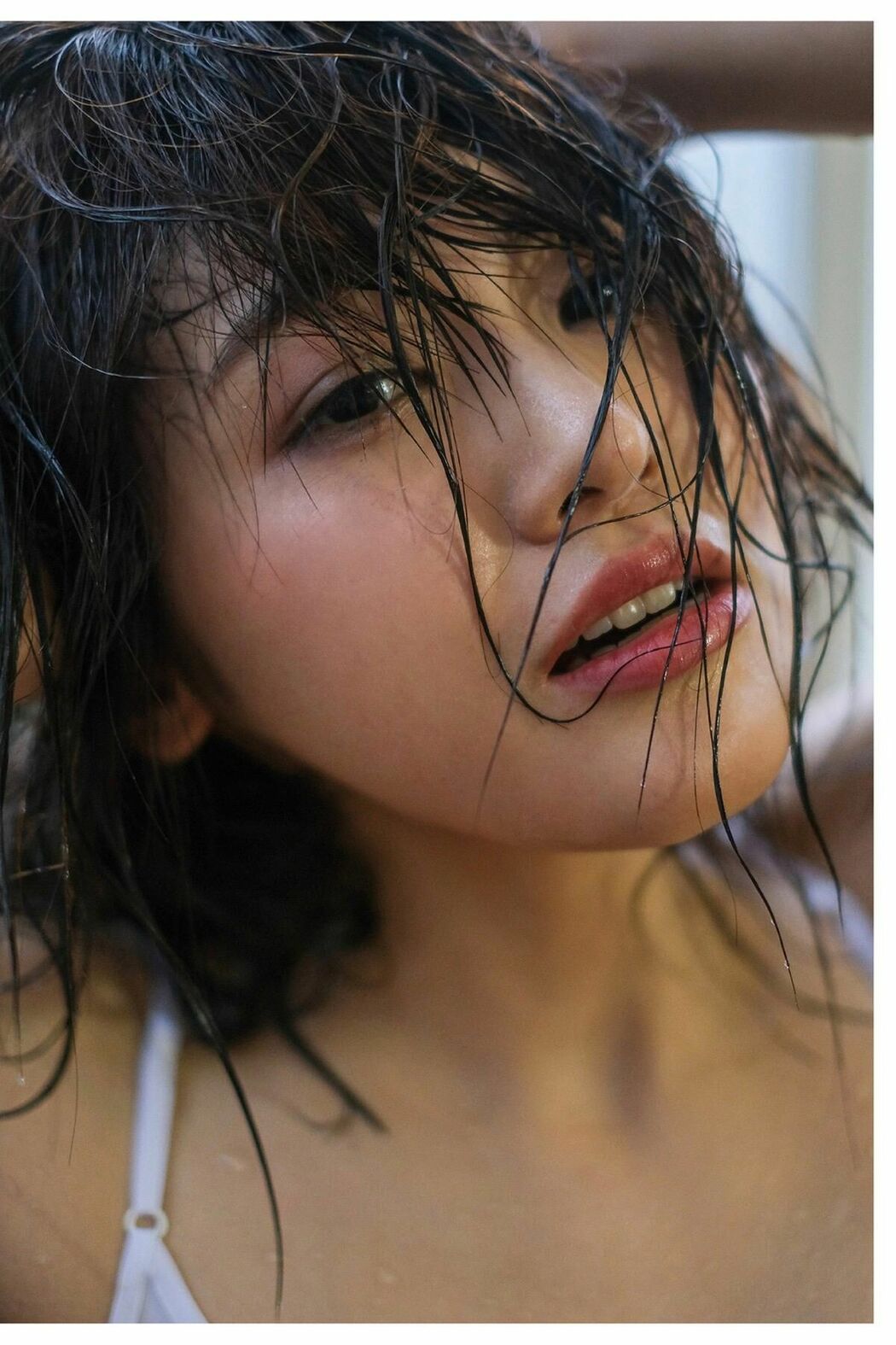 JP Yuuna Mitake 三岳ゆうな – 潮騒が聞こえる場所 (59P)