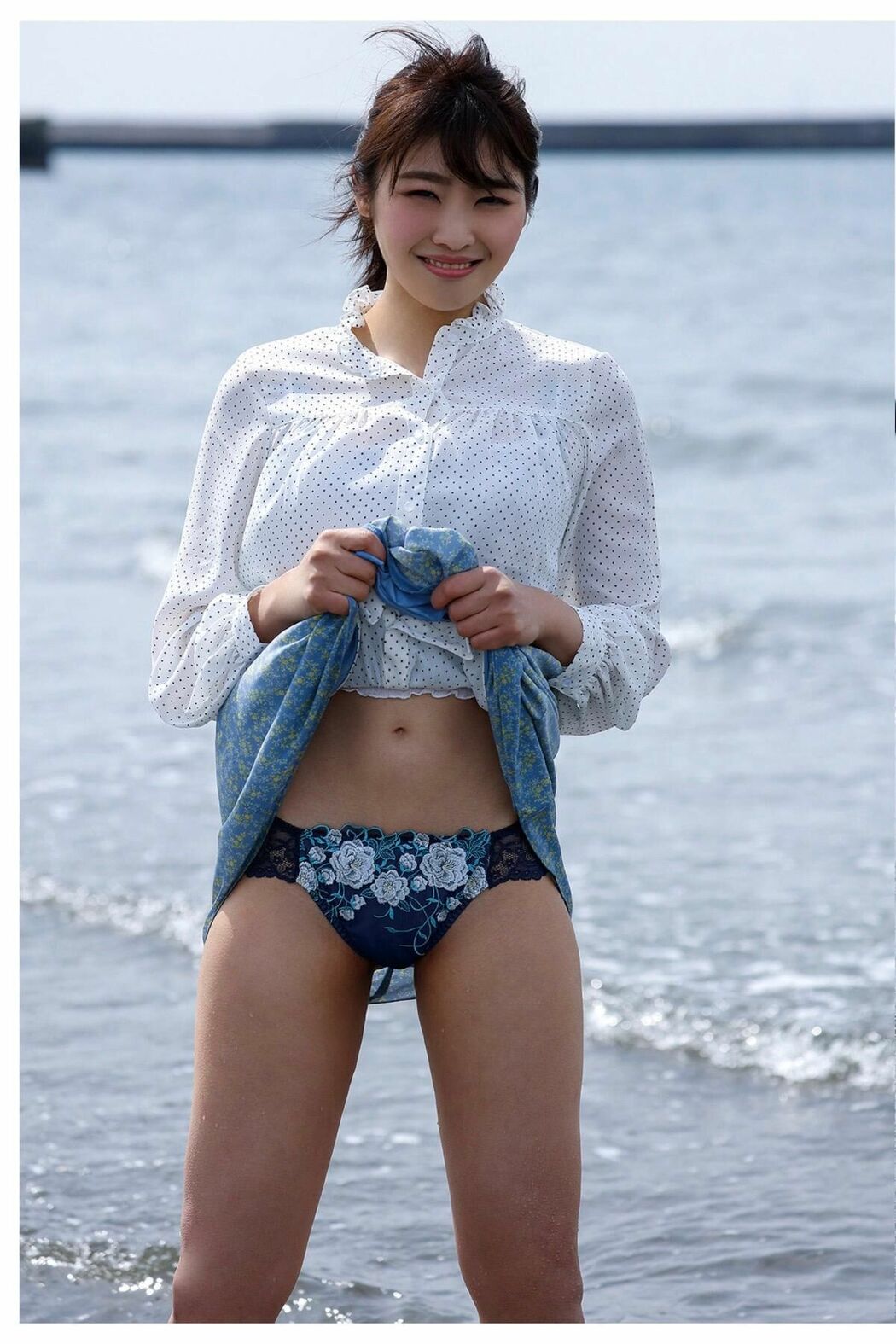 JP Yuuna Mitake 三岳ゆうな – 潮騒が聞こえる場所 (59P)