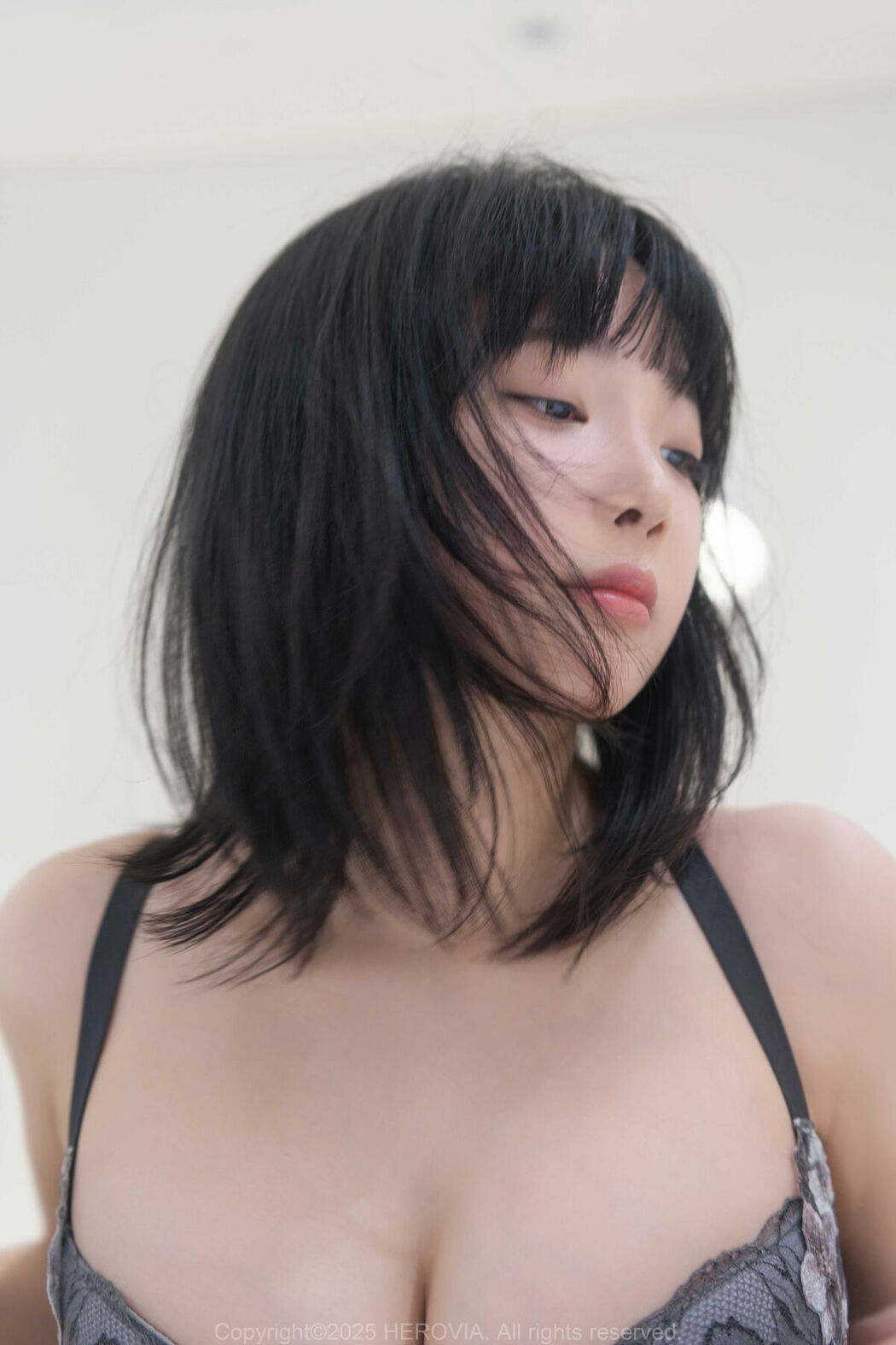 Herovia Kang In-kyung 강인경 – October Pictorial Part01 (51P)