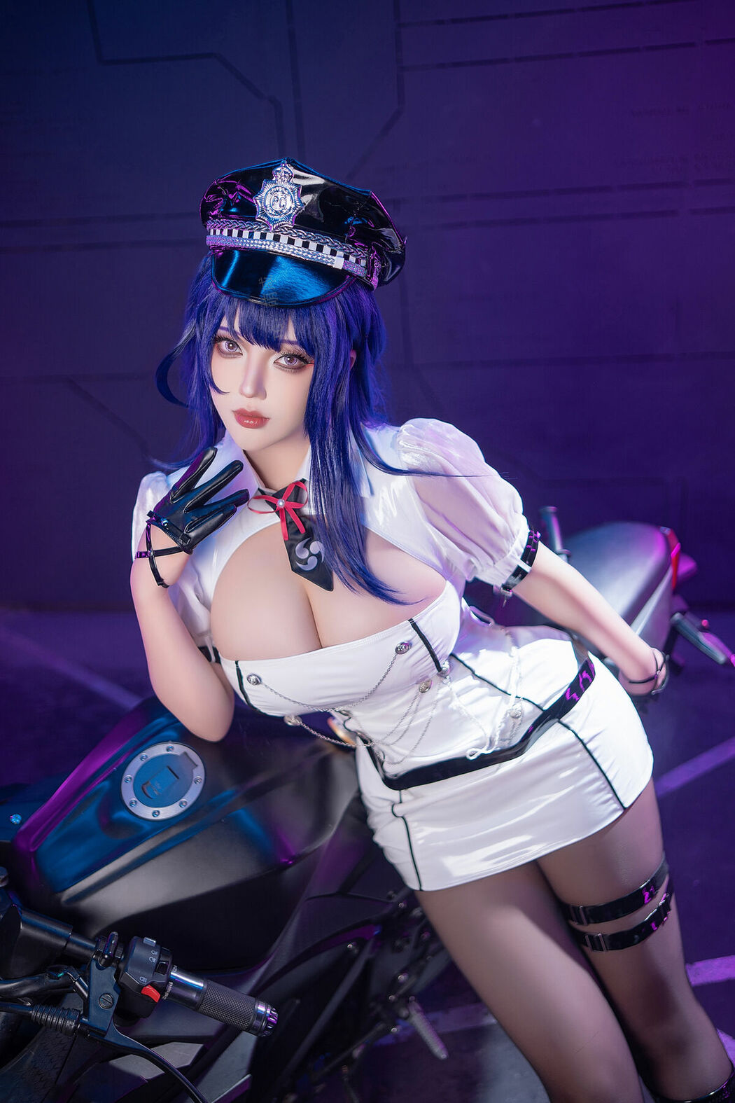 Coser@菌烨tako – 原神 雷电将军赛车 (13P)