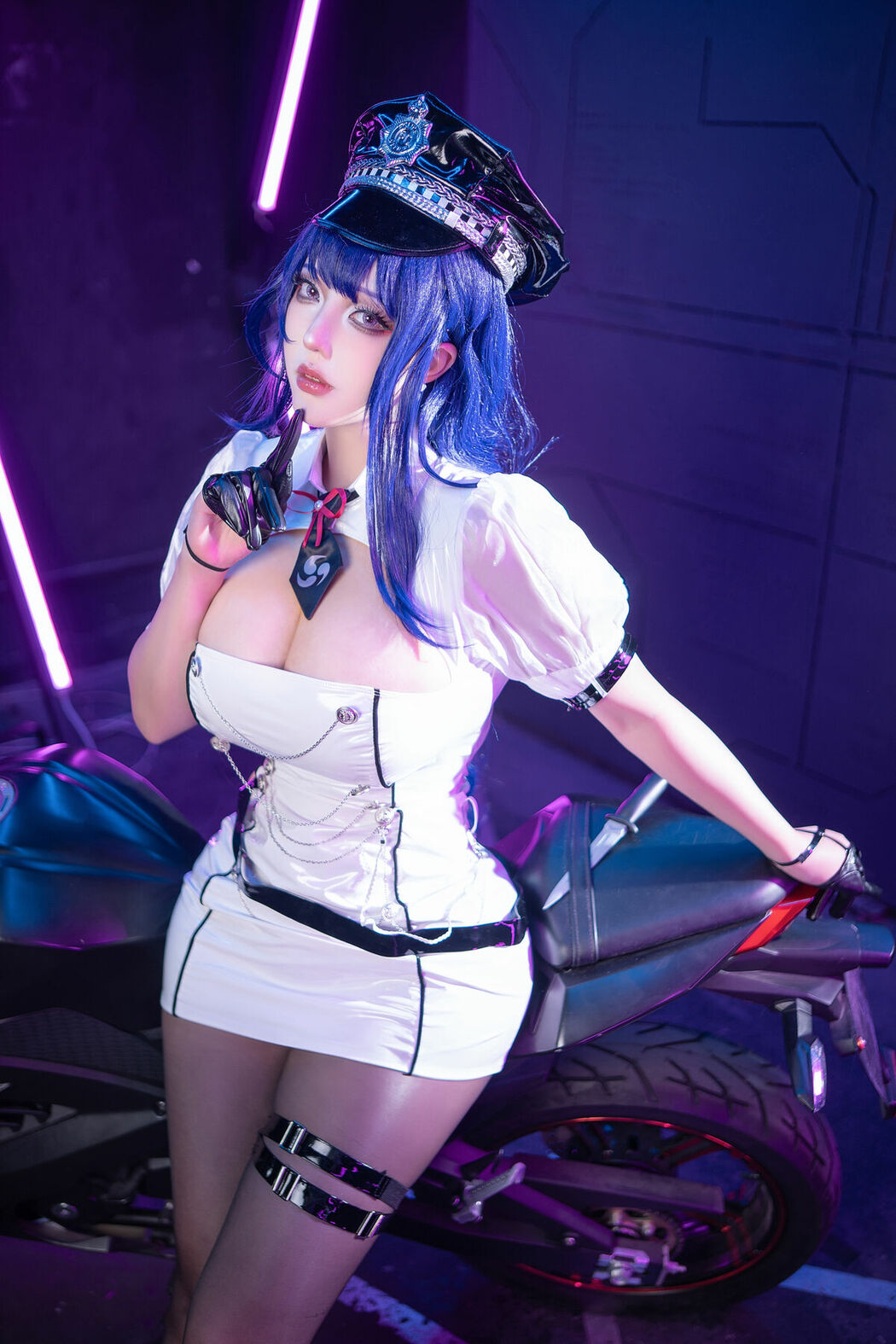 Coser@菌烨tako – 原神 雷电将军赛车 (13P)