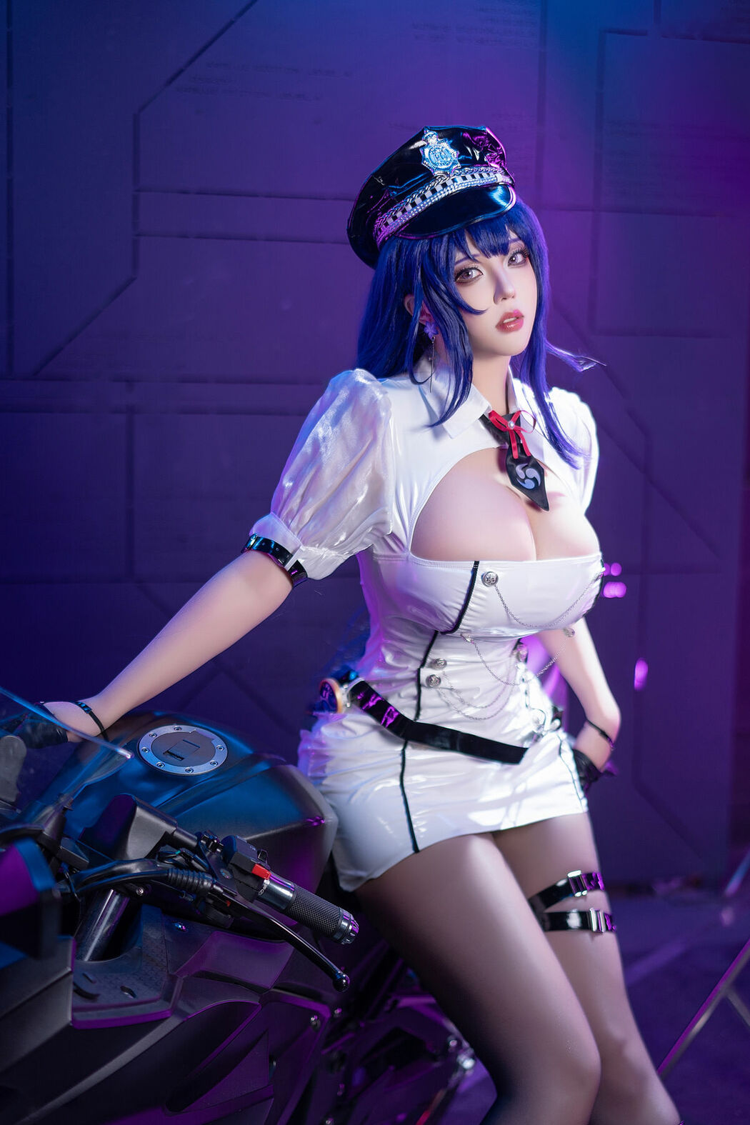 Coser@菌烨tako – 原神 雷电将军赛车 (13P)