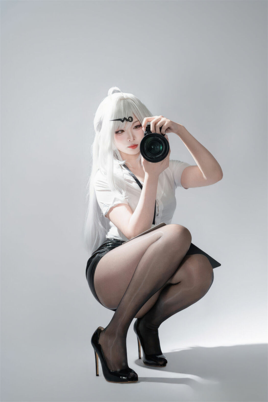 Coser@轩萧学姐 – 绝区零 仪玄-墨形影踪 Part02 (51P)