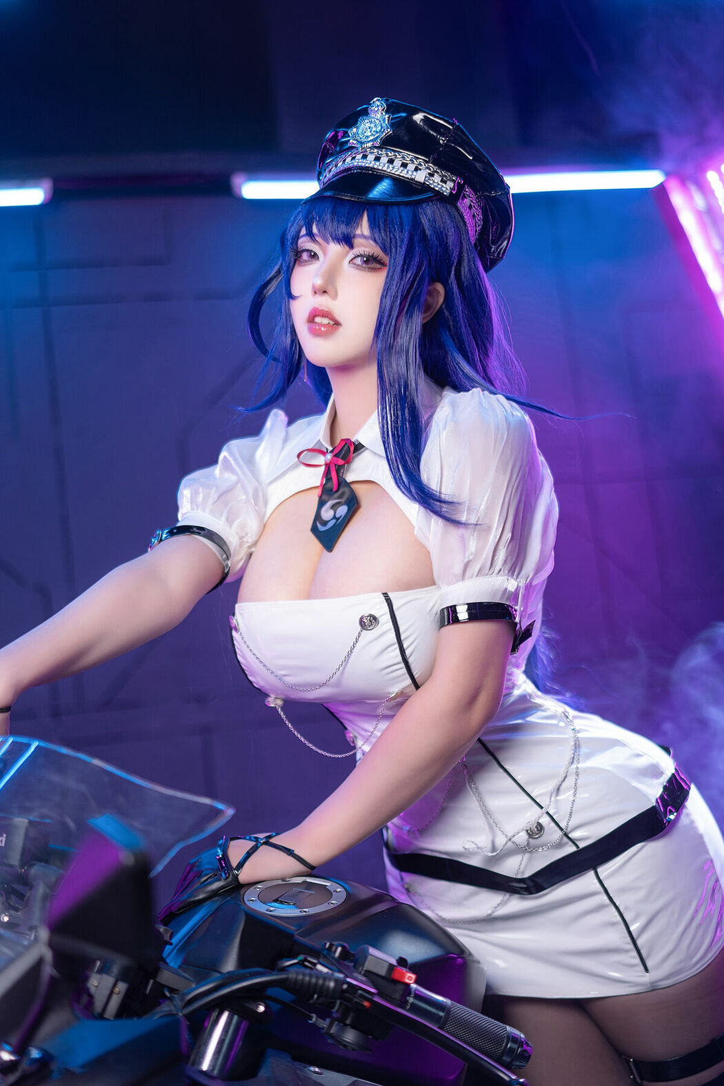 Coser@菌烨tako – 原神 雷电将军赛车 (13P)