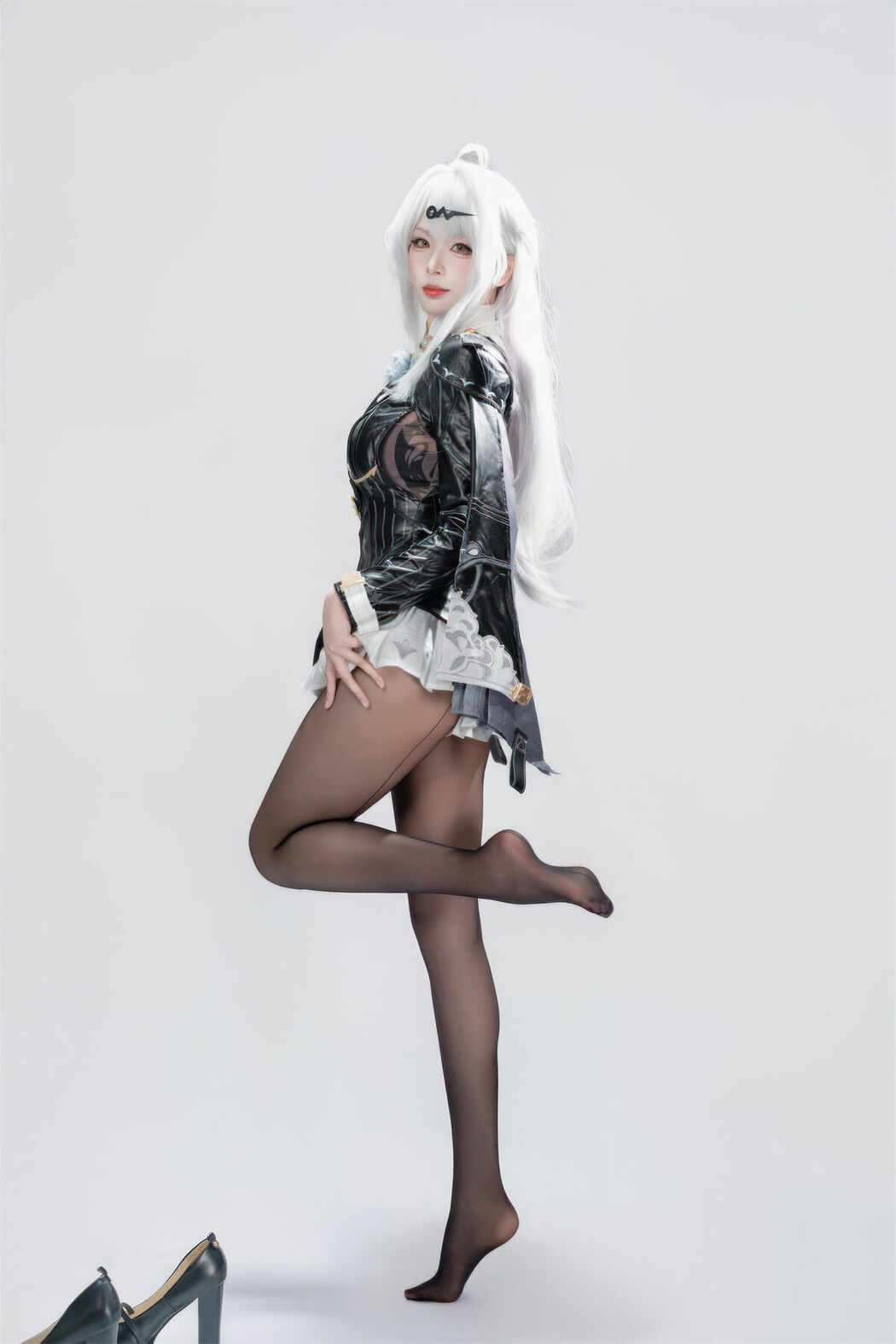 Coser@轩萧学姐 – 绝区零 仪玄-墨形影踪 Part01 (51P)