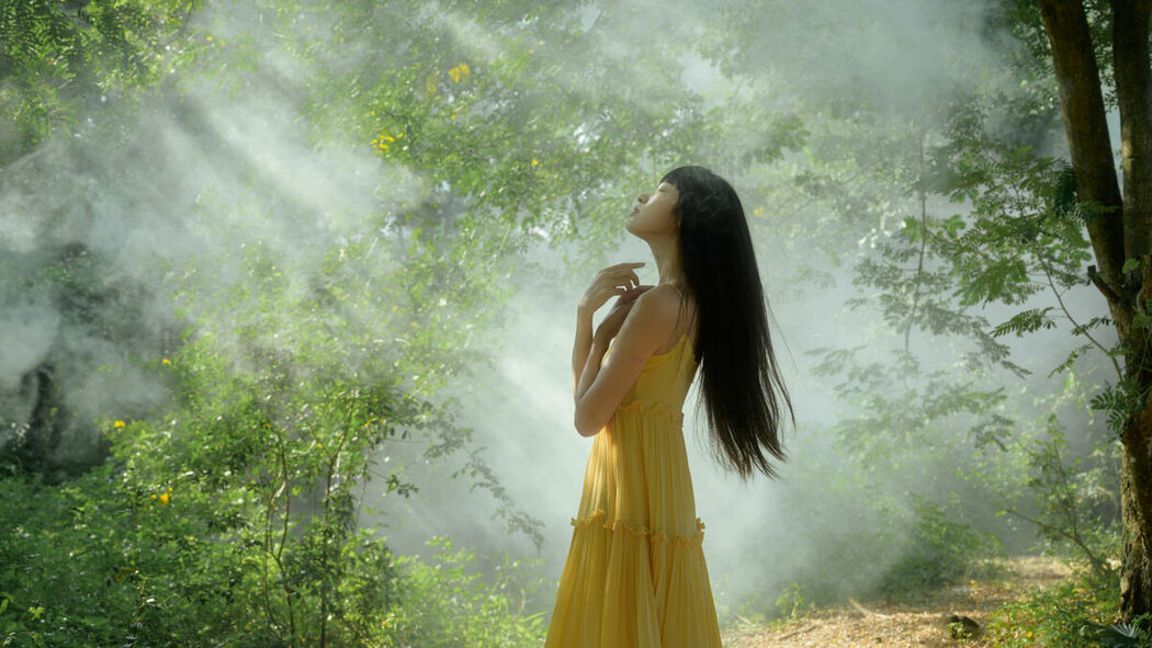 YiTuYu艺图语 Vol.9427 Shan Ye Xiao Guo (16P)