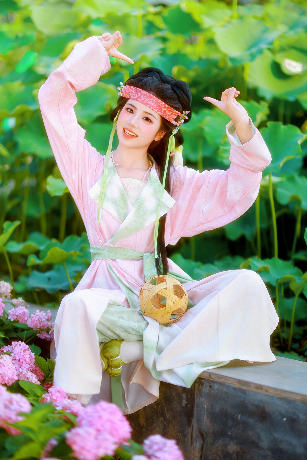 YiTuYu艺图语 Vol.9426 Xiao Du Tong Xue (58P)