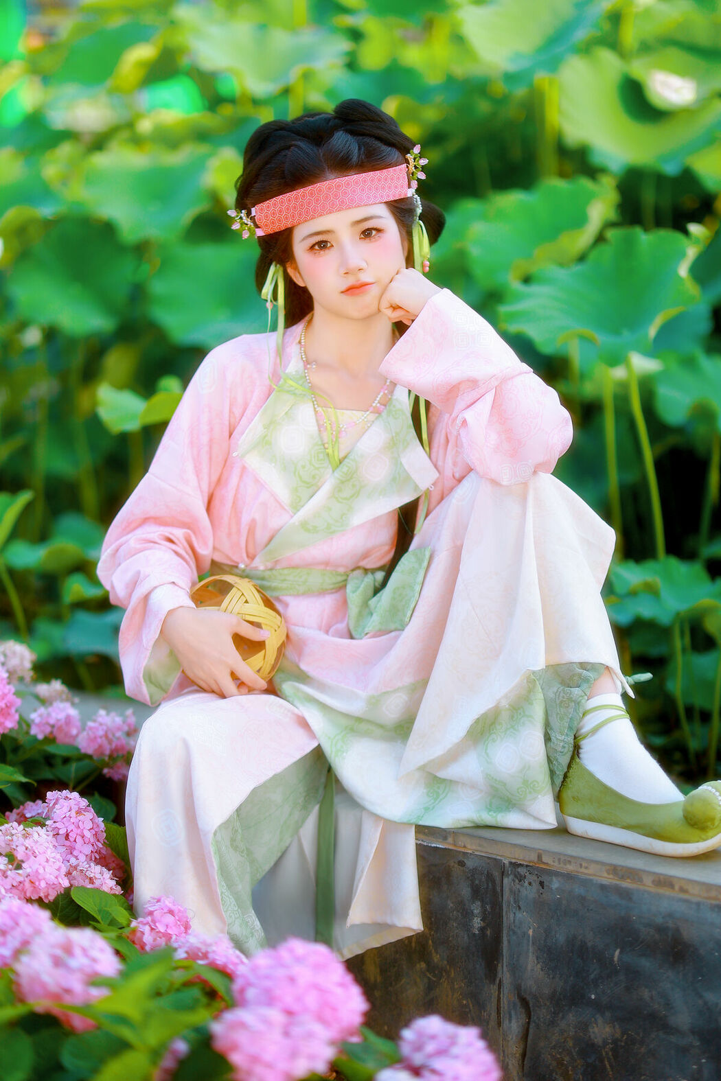 YiTuYu艺图语 Vol.9426 Xiao Du Tong Xue (58P)
