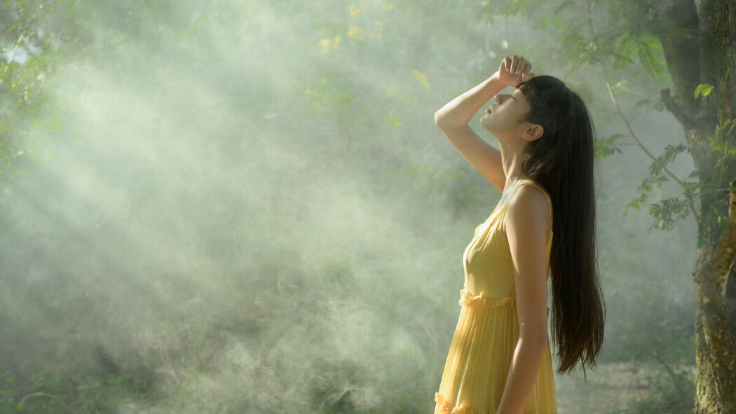 YiTuYu艺图语 Vol.9427 Shan Ye Xiao Guo (16P)