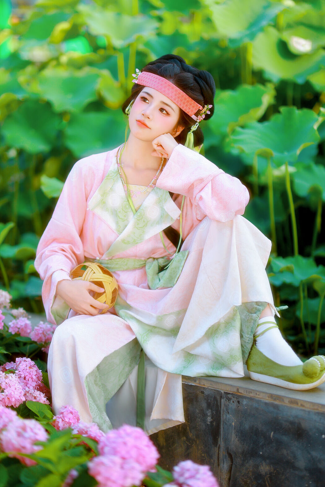 YiTuYu艺图语 Vol.9426 Xiao Du Tong Xue (58P)