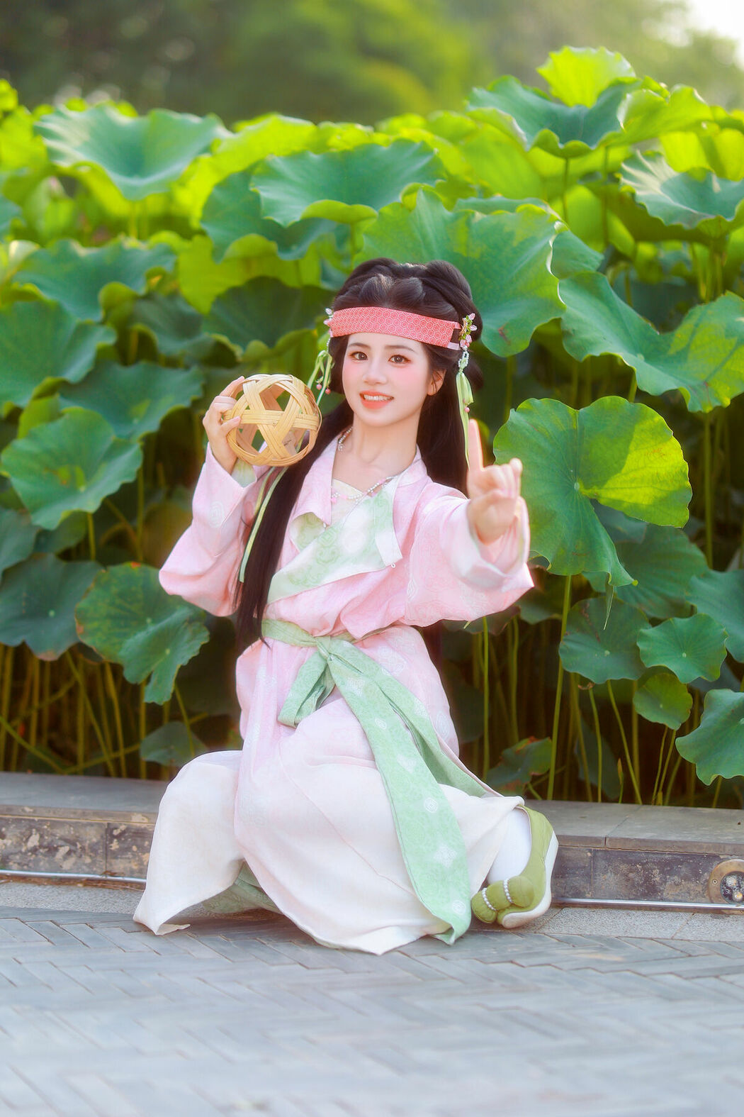 YiTuYu艺图语 Vol.9426 Xiao Du Tong Xue (58P)