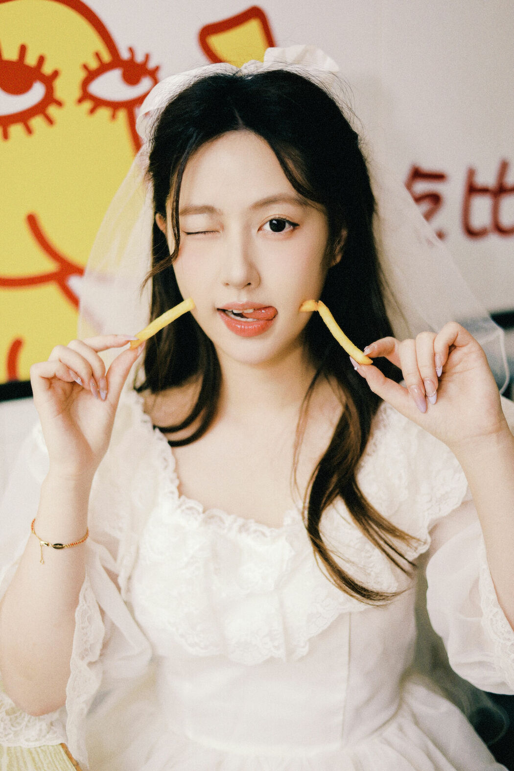 YiTuYu艺图语 Vol.9428 Ying Ying (25P)